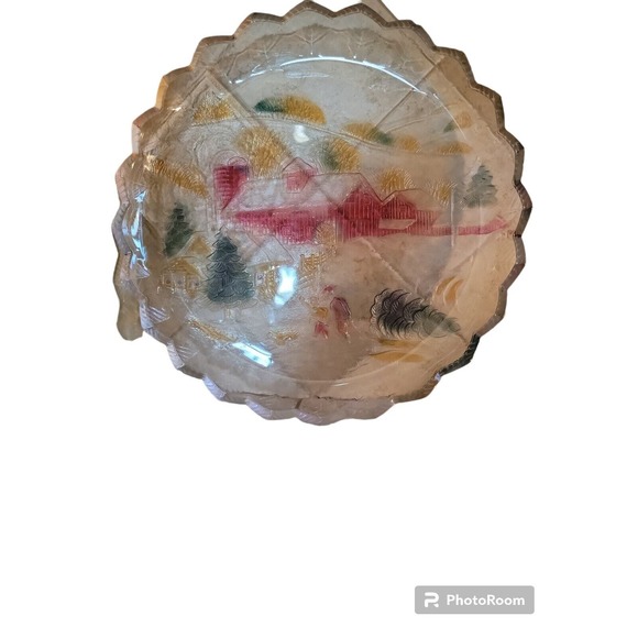 Vintage Christmas Serving Platter Glass Round Painted Scene - Picture 2 of 4